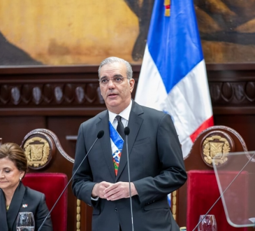 Salud mental y cobertura universal: los ejes del informe de gestión del presidente Abinader