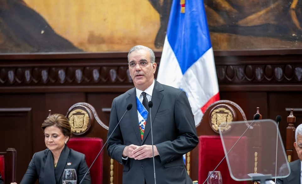 Salud mental y cobertura universal: los ejes del informe de gestión del presidente Abinader