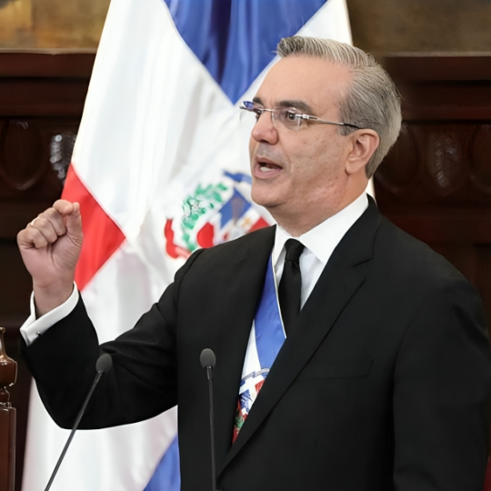 Abinader reafirma "tolerancia cero" ante la corrupción y asegura que no hay intocables en su gestión