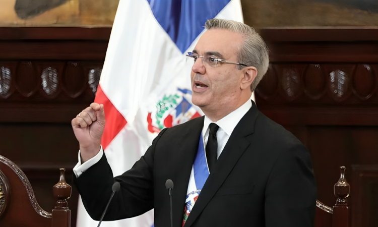 Abinader reafirma "tolerancia cero" ante la corrupción y asegura que no hay intocables en su gestión