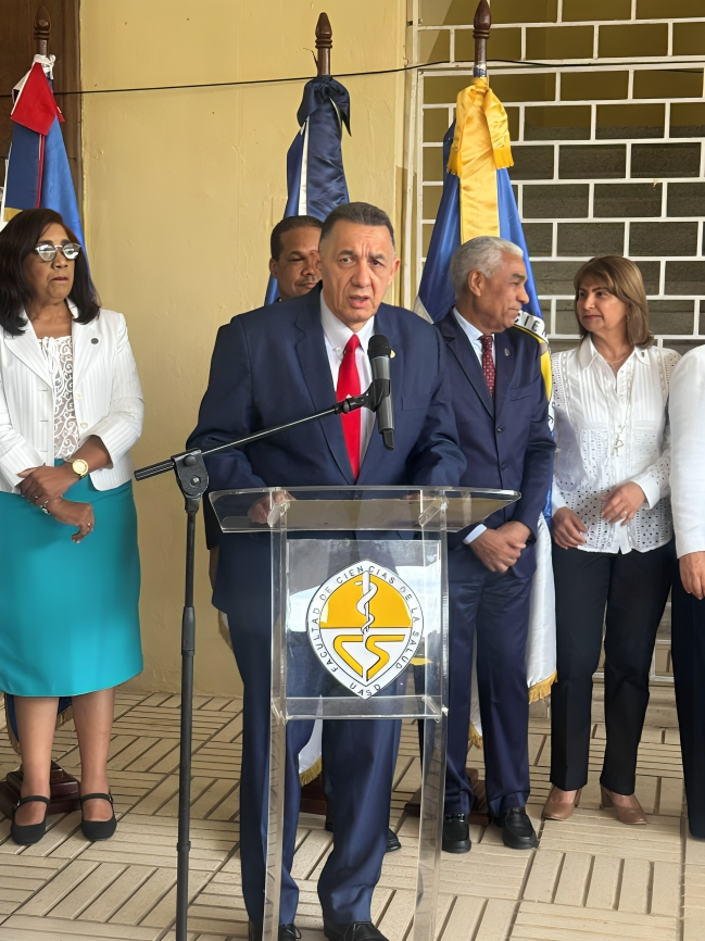 UASD y Consejo Nacional de Residencias Médicas realizan examen nacional único para aspirantes a especialidades