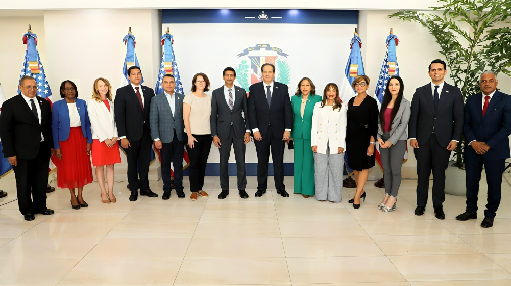 República Dominicana y Estados Unidos suscriben Memorando de Entendimiento orientado a fortalecer el sector salud República Dominicana y Estados Unidos suscriben Memorando de Entendimiento orientado a fortalecer el sector salud