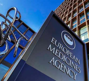 Agencia Europea de Medicamentos recomienda aprobación de primera vacuna combinada contra COVID-19 e influenza