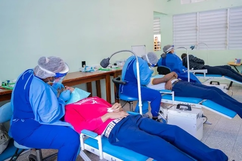 INABIE beneficia a más de 800 estudiantes con jornada de salud integral en Puerto Plata
