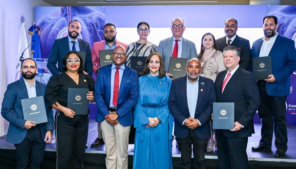 11 sociedades médicas se unen en bloque multidisciplinario para fortalecer la medicina dominicana