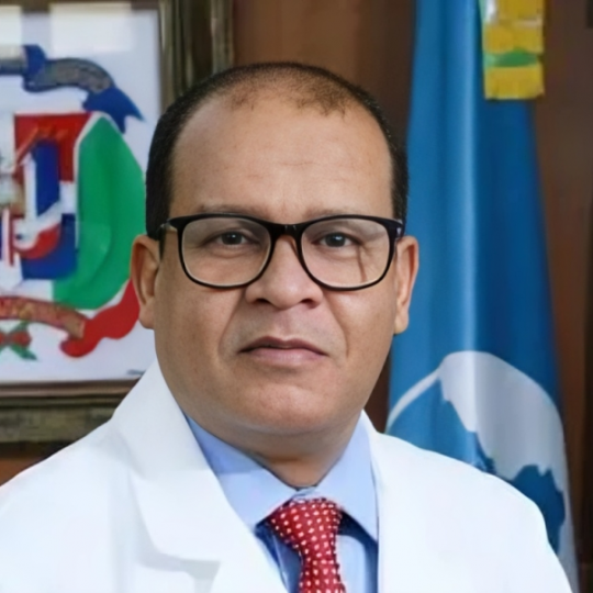 Doctor Willy Victoria Ramírez renuncia como director del Hospital Marcelino Vélez Santana