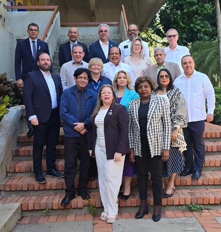 ADOFEM celebra reunión ordinaria en PUCMM Santiago con enfoque en educación médica y acreditación ADOFEM celebra reunión ordinaria en PUCMM Santiago con enfoque en educación médica y acreditación