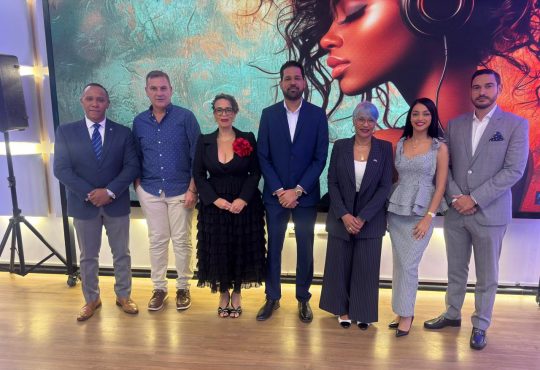 ADOMERE e Iberofármacos presentan con éxito panel de expertos sobre guías OMS 2025 en fertilidad