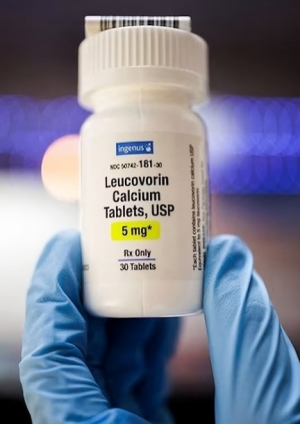 Leucovorina: FDA rectifica y advierte que su aprobación no respalda tratamiento para el autismo