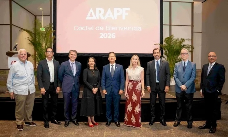ARAPF aboga por disposiciones que beneficien a la mujer dominicana en la Reforma Laboral