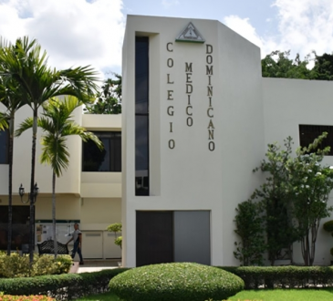 CMD rechaza presiones contra médicos militares y policiales por posible retiro de ingresos adicionales