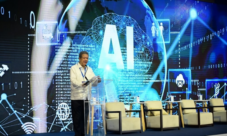 Funglode y HOMS celebrarán foro global "La Salud del Futuro: Datos, Inteligencia Artificial y Medicina" en Santiago