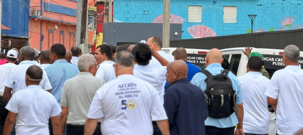 Hogar Crea Dominicano rescata 19 personas en situación de calle durante jornada en Santiago por su 51 aniversario