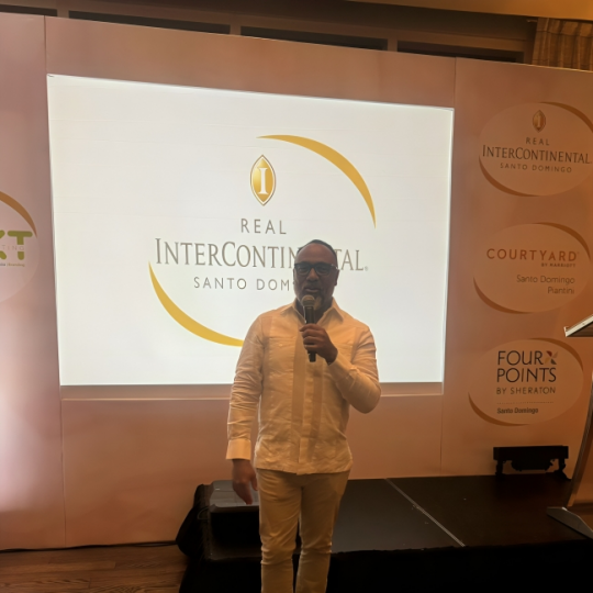 People Marketing reúne a líderes del sector salud para coordinar calendario de actividades científicas