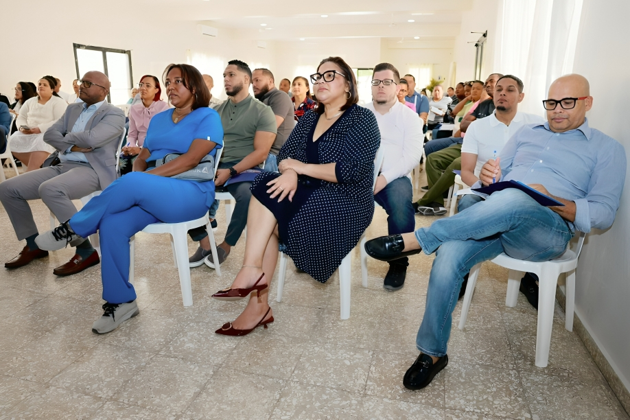 Colegio Médico Dominicano y Hospital Alejandro Cabral fortalecen capacitación en trauma toracoabdominal