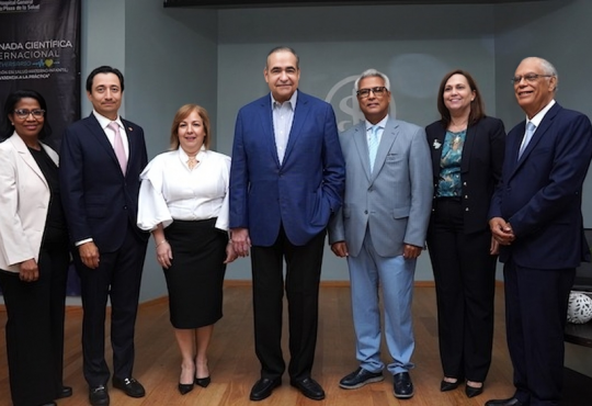 Hospital Plaza de la Salud celebra XIX Jornada Científica Internacional en el marco de su 29 aniversario