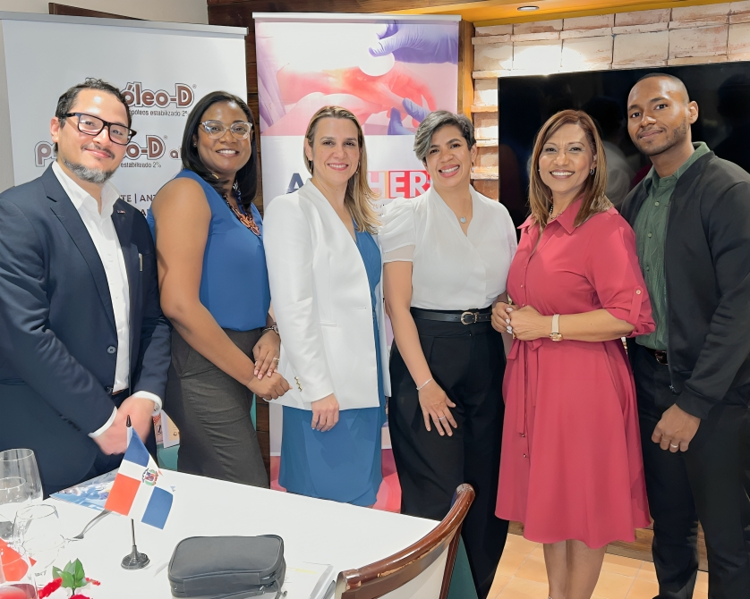 ADOHER conmemora su primer aniversario con cena-conferencia sobre economía de la salud y heridas crónicas