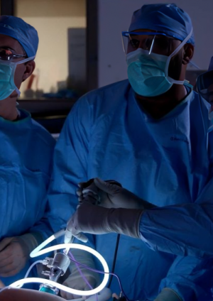 Cirugía de cáncer colorrectal: Especialista de Mayo Clinic explica cuándo es el primer paso y cómo se decide el tratamiento