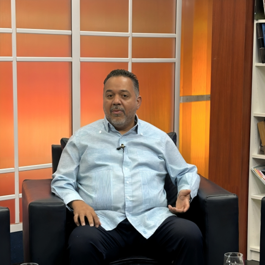 Director del Hospital Dr. Francisco E. Moscoso Puello destaca avances en servicios y atención integral