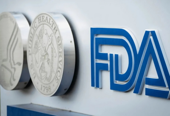 FDA solicita a Eli Lilly ampliar evidencia de seguridad de Foundayo por posibles riesgos cardiovasculares y daño hepático