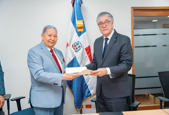 Onaprep y Sociedad de Psiquiatría firman convenio para brindar servicio integral a internos psiquiátricos de recintos penitenciarios