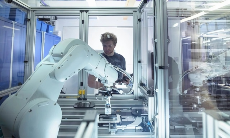 República Dominicana se posiciona como tercer mayor exportador de dispositivos médicos en América Latina con USD 2.25 mil millones en 2025, según EY