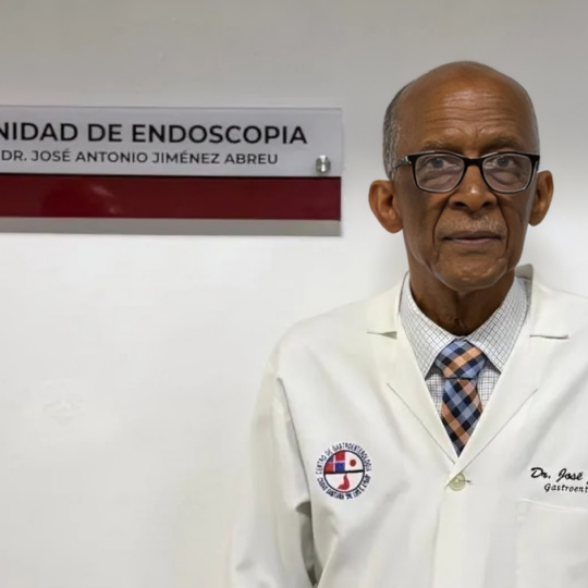 Centro de Gastroenterología de Ciudad Sanitaria Dr. Luis Eduardo Aybar dedica su Unidad de Endoscopia al doctor José Antonio Jiménez Abreu
