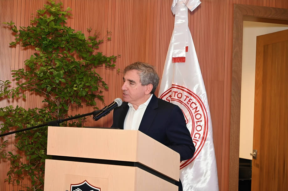 Laboratorios Rowe lanza su Universidad Corporativa junto al INTEC