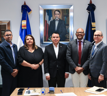 SNS fortalece Red Pública con más de 900 nombramientos en cuatro meses