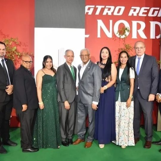 HOMS recibe reconocimiento por su trayectoria y aportes al sector salud en la región del Cibao durante Gala Empresarial 2026