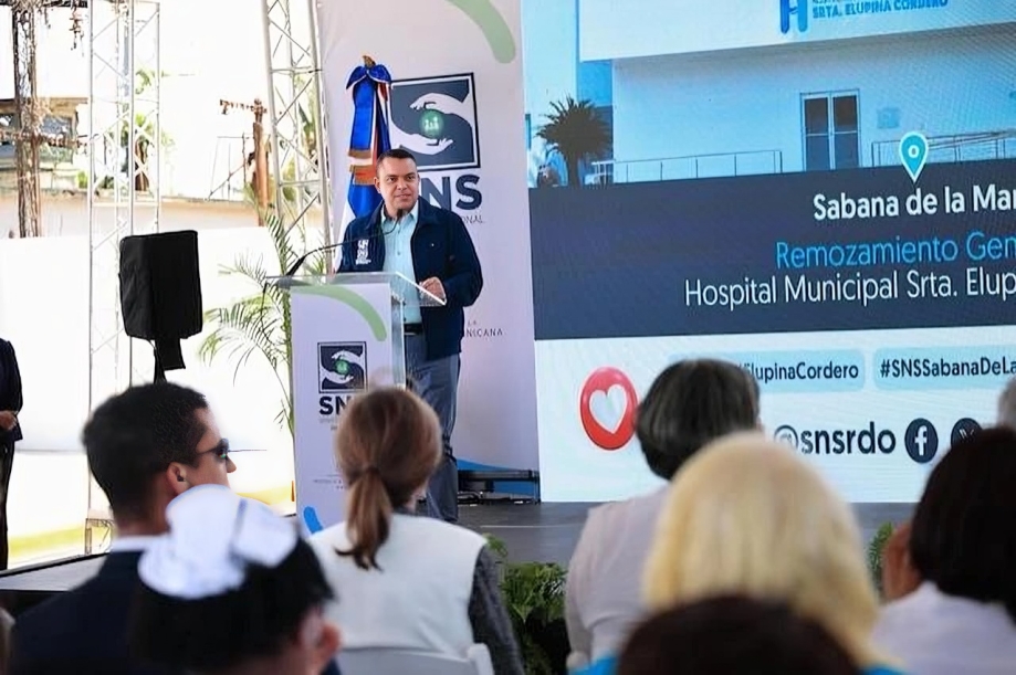 Autoridades de Salud inauguran remozado Hospital Municipal Srta. Elupina Cordero en Sabana de la Mar