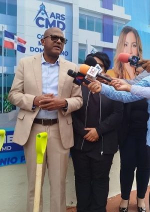 Colegio Médico Dominicano y ARS-CMD dan primer picazo para construcción de nuevo edificio de la aseguradora de los médicos dominicanos