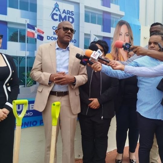 Colegio Médico Dominicano y ARS-CMD dan primer picazo para construcción de nuevo edificio de la aseguradora de los médicos dominicanos