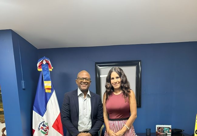 CMD recibe propuesta moderna para manejo de crisis reputacionales, capacitación a médicos y control de narrativa pública de parte de Lumedia360