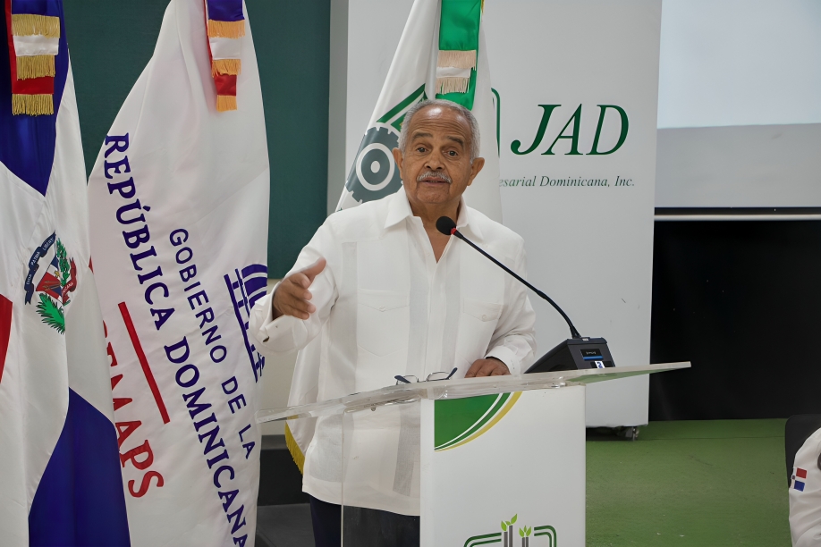 DIGEMAPS presenta Programas Nacionales de Control de Patógenos y Residuos Químicos para fortalecer la inocuidad de carnes en RD