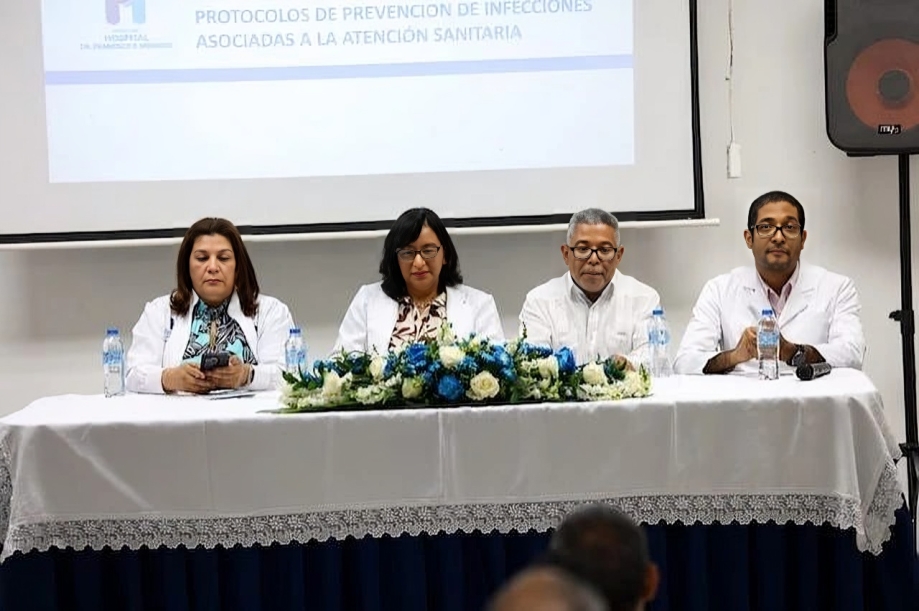 Hospital Robert Reid Cabral presenta nuevo Protocolo de Prevención de Infecciones Asociadas a la Atención Sanitaria