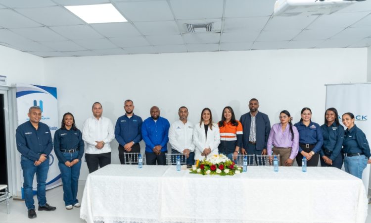 Barrick Pueblo Viejo y Project CURE fortalecen el sistema de salud en comunidades cercanas a la mina