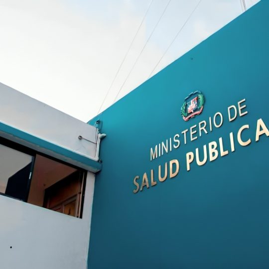 Ministerio de Salud reporta reducción del 42% en mortalidad materna y 12% en mortalidad infantil durante Semana Epidemiológica 19