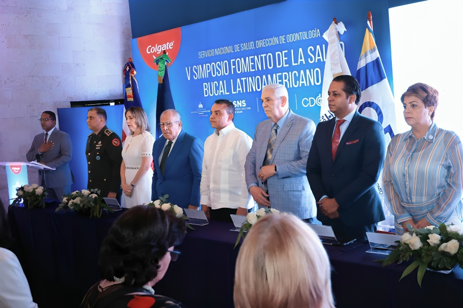 SNS celebra 5to Simposio Nacional de Salud Bucal y anuncia más de 5.6 millones de atenciones odontológicas desde 2020 SNS celebra 5to Simposio Nacional de Salud Bucal y anuncia más de 5.6 millones de atenciones odontológicas desde 2020