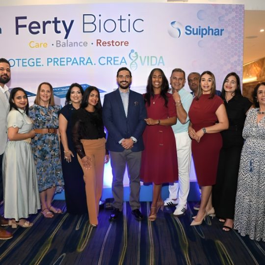 ADOMERE respalda nueva línea de FertyBiotic enfocada en microbiota endometrial y su impacto en la fertilidad