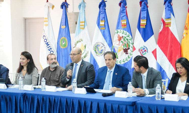Región SICA intercambiará experiencias para fortalecer la evaluación de medicamentos biotecnológicos y biosimilares Región SICA intercambiará experiencias para fortalecer la evaluación de medicamentos biotecnológicos y biosimilares