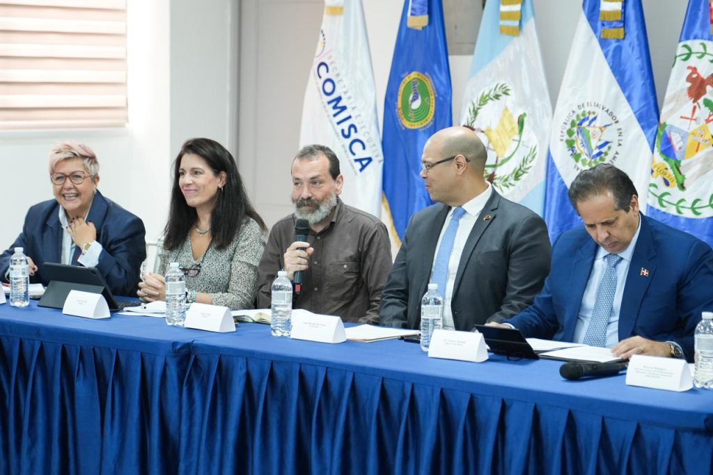 Región SICA intercambiará experiencias para fortalecer la evaluación de medicamentos biotecnológicos y biosimilares Región SICA intercambiará experiencias para fortalecer la evaluación de medicamentos biotecnológicos y biosimilares