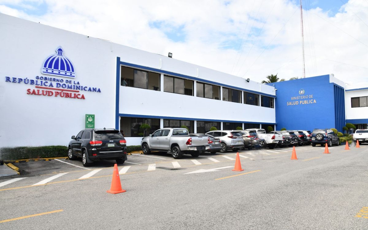 Ministerio de Salud exhorta a la población a tomar medidas preventivas ante la presencia del polvo del Sahara