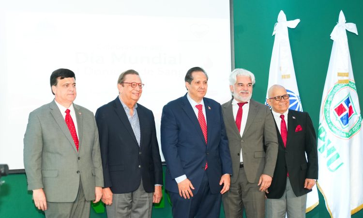 Ministro de Salud: “La donación de sangre no debería nacer de una transacción, sino de la decisión generosa de ayudar a otro ser humano”