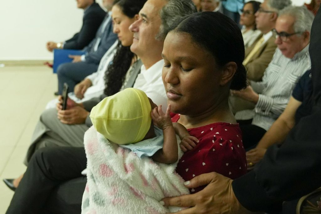 Ministerio de Salud introduce anticuerpo Nirsevimab para fortalecer la protección infantil frente al Virus Sincitial Respiratorio
