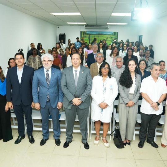 Ministerio de Salud introduce anticuerpo Nirsevimab para fortalecer la protección infantil frente al Virus Sincitial Respiratorio