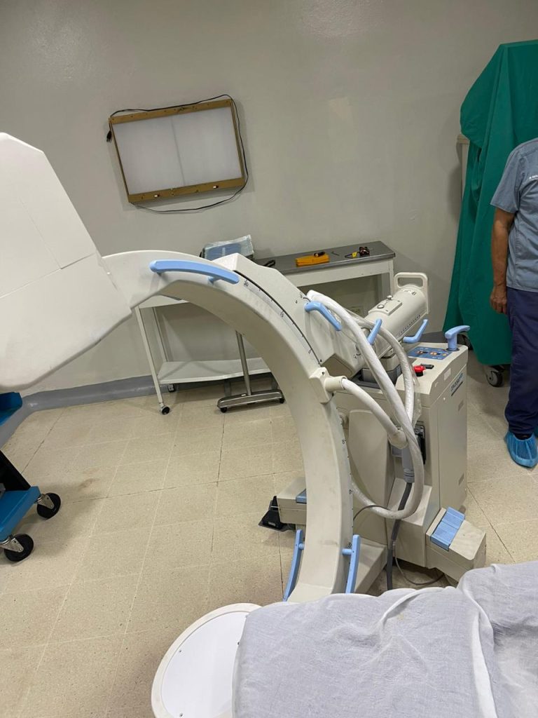 ¿Tirar una placa o hacer una radiografía?