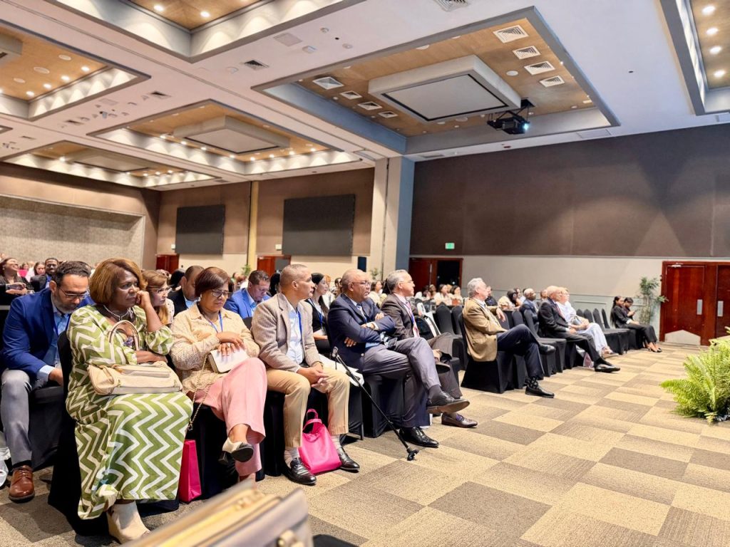 Ciudad Sanitaria Dr. Luis E. Aybar celebra IV Jornada Científica para promover el pensamiento crítico