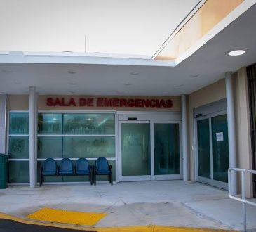 Sociedad Emergenciología denuncia autoridades utilizan "alegremente" salas emergencias para obtener certificaciones de los apresados