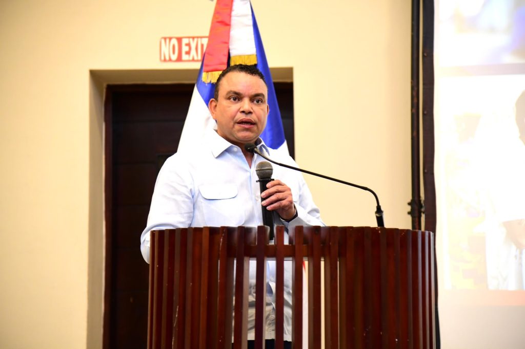 Ministerio de Salud Pública inicia medición del nivel de madurez de las Redes Integradas de Servicios de Salud en la Región Yuma Ministerio de Salud Pública inicia medición del nivel de madurez de las Redes Integradas de Servicios de Salud en la Región Yuma
